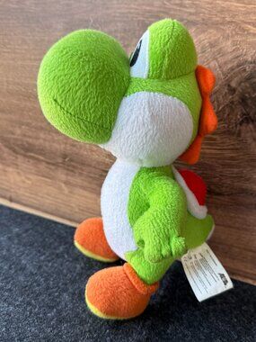 Nintendo Yoshi Plush 9” Super Mario
